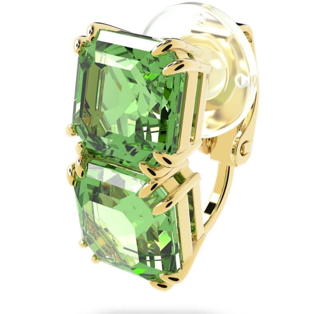 Ear cuff ....Comes as a single,  can be with with the peridot studs posted